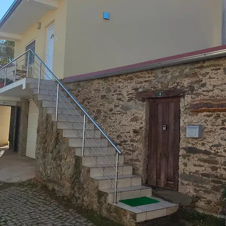 Semesterbostad Casa Da Eirinha - Azibo Macedo de Cavaleiros