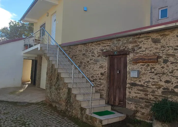 Feriehus Casa Da Eirinha - Azibo Macedo de Cavaleiros